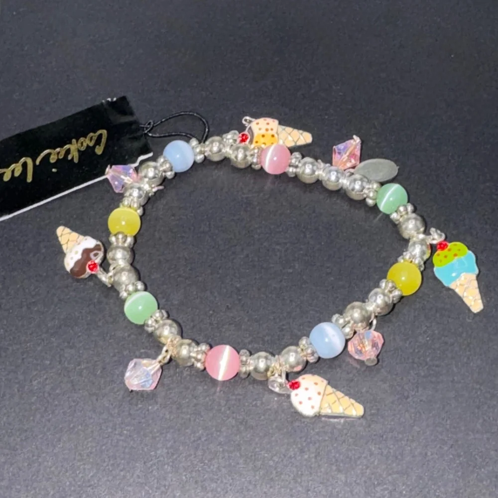 Vintage Cookie Lee Little Girls Ice Cream Cone Charm Stretch Bracelet